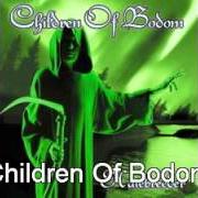 Le texte musical SILENT NIGHT, BODOM NIGHT de CHILDREN OF BODOM est également présent dans l'album Hatebreeder