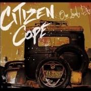 Le texte musical A WONDER de CITIZEN COPE est également présent dans l'album One lovely day (2012)