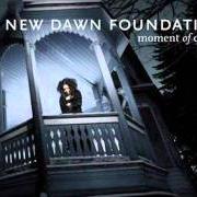 Le texte musical WEAK de NEW DAWN FOUNDATION est également présent dans l'album Moment of clarity (lp) (2006)
