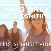Le texte musical UP TO YOU de ECHOSMITH est également présent dans l'album Talking dreams (2013)