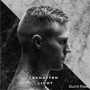 Le texte musical DISZIPLIN de KONTRA K est également présent dans l'album Aus dem schatten ins licht (2015)