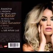 Le texte musical MIL AÑOS LUZ de LALI ESPÓSITO est également présent dans l'album A bailar (2014)