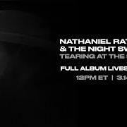 Le texte musical I'LL BE DAMNED de NATHANIEL RATELIFF est également présent dans l'album Tearing at the seams (2018)