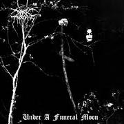 Le texte musical INN I DE DYPE SKOGERS FAVN de DARKTHRONE est également présent dans l'album Under a funeral moon (1993)