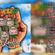 Le texte musical EL DE LOS OJOS TUMBADOS de LEGADO 7 est également présent dans l'album Pura lumbre (2018)