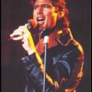 Le texte musical MEDLY: SHE CRIED / ALL THE RIGHT MOVES / OUR FIRST NIGHT TOGETHER de DAVID HASSELHOFF est également présent dans l'album Night rocker (1984)