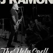 Le texte musical ROCK ON de C.J. RAMONE est également présent dans l'album The holy spell... (2019)