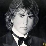 Le texte musical DUEÑO DE NADA de JOSE LUIS RODRIGUEZ est également présent dans l'album Dueño de nada (1982)