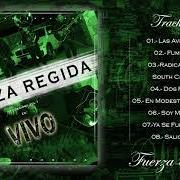 Le texte musical EL JR de FUERZA REGIDA est également présent dans l'album En vivo puros corridos (2018)