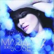 Le texte musical SE NOS VA LA VIDA de MARÍA JOSÉ est également présent dans l'album De noche (2012)