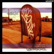 Le texte musical LOVE'S NOT de MARS ILL est également présent dans l'album Raw material (2001)