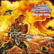 Le texte musical MAD AXE ATTACK de LÄÄZ ROCKIT est également présent dans l'album Know your enemy (1987)