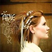 Le texte musical OVERWHELM ME de ADIE est également présent dans l'album Don't wait (2006)