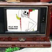 Le texte musical DOG ON THE SIDEWALK de DEERHOOF est également présent dans l'album Milk man (2004)
