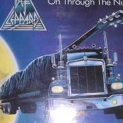 Le texte musical IT DON'T MATTER de DEF LEPPARD est également présent dans l'album On through the night (1980)