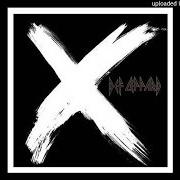 Le texte musical KISS THE DAY de DEF LEPPARD est également présent dans l'album X (2002)