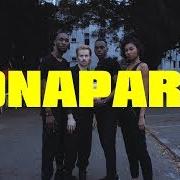 Le texte musical WEINBAR de BONAPARTE est également présent dans l'album Was mir passiert (2019)