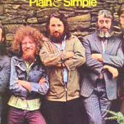 Le texte musical THE THREE SEA CAPTAINS de THE DUBLINERS est également présent dans l'album Plain and simple (1973)