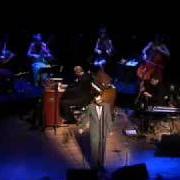 Le texte musical POOR SIDE OF TOWN de EELS est également présent dans l'album With strings live at town hall (2006)