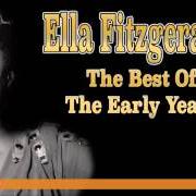 Le texte musical THE GIRL FROM IPANEMA de ELLA FITZGERALD est également présent dans l'album Classics in the key of g