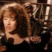 Le texte musical ON VERRA BIEN DEMAIN de ELSA LUNGHINI est également présent dans l'album Rien que pour ca (1990)