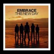 Le texte musical NO USE CRYING de EMBRACE est également présent dans l'album This new day (2006)