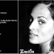 Le texte musical TWIST OF FATE de EMILIA est également présent dans l'album Big big world (1998)