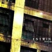 Le texte musical MY SERENITY de ENTWINE est également présent dans l'album Fatal design (2006)