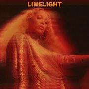Le texte musical LIMELIGHT de AGNES est également présent dans l'album Limelight / i trance (2019)