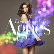 Le texte musical BIG BLUE WALL de AGNES est également présent dans l'album Dance love pop (2010)
