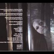 Le texte musical INTRO de ESTATIC FEAR est également présent dans l'album A sombre dance (1999)