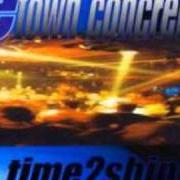 Le texte musical JUSTWATCHASTEP de E-TOWN CONCRETE est également présent dans l'album Time 2 shine (1998)