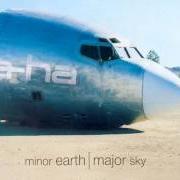 Le texte musical MARY ELLEN MAKES THE MOMENT COUNT de A-HA est également présent dans l'album Minor earth / major sky (2000)