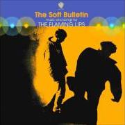 Le texte musical SUDDENLY EVERYTHING HAS CHANGED (DEATH ANXIETY CAUSED BY MOMENTS OF BOREDOM) de THE FLAMING LIPS est également présent dans l'album The soft bulletin (1999)
