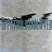 Le texte musical DOMINOES de FUR PATROL est également présent dans l'album Starlifter (1998)