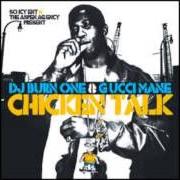 Le texte musical GIANT de GUCCI MANE est également présent dans l'album Chicken talk (2006)