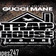 Le texte musical FUCK NIGGAS de GUCCI MANE est également présent dans l'album Trap house iv (2014)