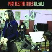 Le texte musical CIRCLES IN THE STARS de IDLEWILD est également présent dans l'album Post electric blues (2010)