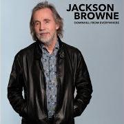 Le texte musical LOVE IS LOVE de JACKSON BROWNE est également présent dans l'album Downhill from everywhere (2021)