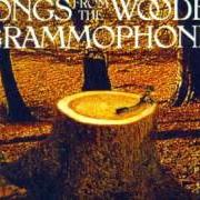 Le texte musical THE WHISTLER de JETHRO TULL est également présent dans l'album Songs from the wood (1977)