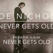 Le texte musical BREATHLESS de JOE NICHOLS est également présent dans l'album Never gets old (2017)