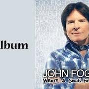 Le texte musical LONG AS I CAN SEE THE LIGHT de JOHN FOGERTY est également présent dans l'album Wrote a song for everyone (2013)
