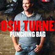Le texte musical WHATCHA RECKON de JOSH TURNER est également présent dans l'album Punching bag (2012)