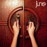 Le texte musical MY SIDE OF THE STORY de JUNE est également présent dans l'album If you speak any faster (2005)