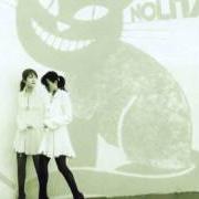 Le texte musical QUE N'AI-JE ? de KEREN ANN est également présent dans l'album Nolita (2004)