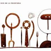 Le texte musical DUELO AL SOL de LA FRONTERA est également présent dans l'album La frontera (1985)