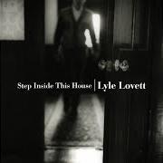 Le texte musical BEARS de LYLE LOVETT est également présent dans l'album Step inside this house (1998)