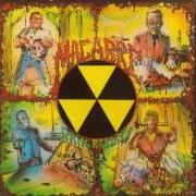 Le texte musical FUNERAL HOME de MACABRE est également présent dans l'album Grim reality (1987)