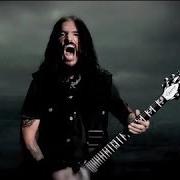 Le texte musical DARKNESS WITHIN de MACHINE HEAD est également présent dans l'album Unto the locust (2011)