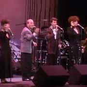 Le texte musical SUGAR (THAT SUGAR BABY O'MINE) de MANHATTAN TRANSFER est également présent dans l'album Spirit of st. louis (2000)